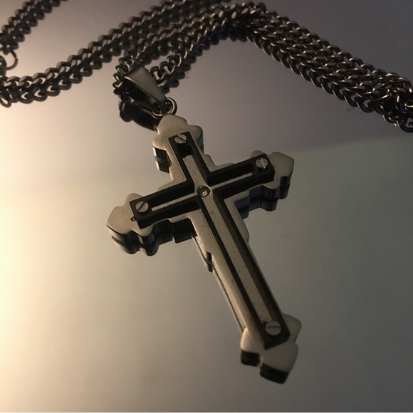 The Cross stainless steel necklaces. - Picture 2 of 3
